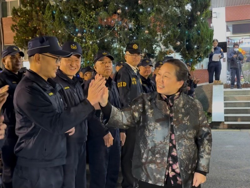 115年重要節日安全維護工作&nbsp; 徐榛蔚慰勞員警、協勤民力 激勵工作士氣