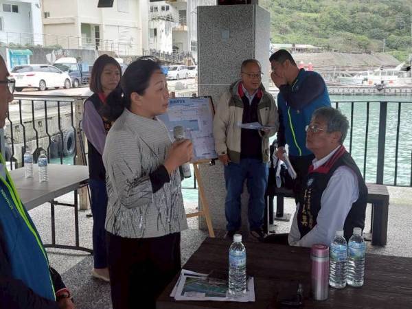 縣府辦理石梯漁港漁業座談會 傾聽漁民聲音推動漁業永續