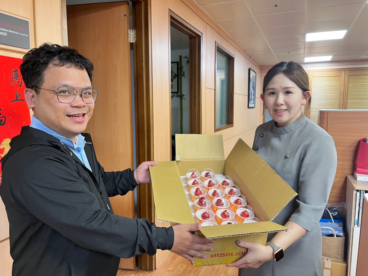 曾記麻糬醫護送暖 莓滿大福傳遞甜蜜感謝